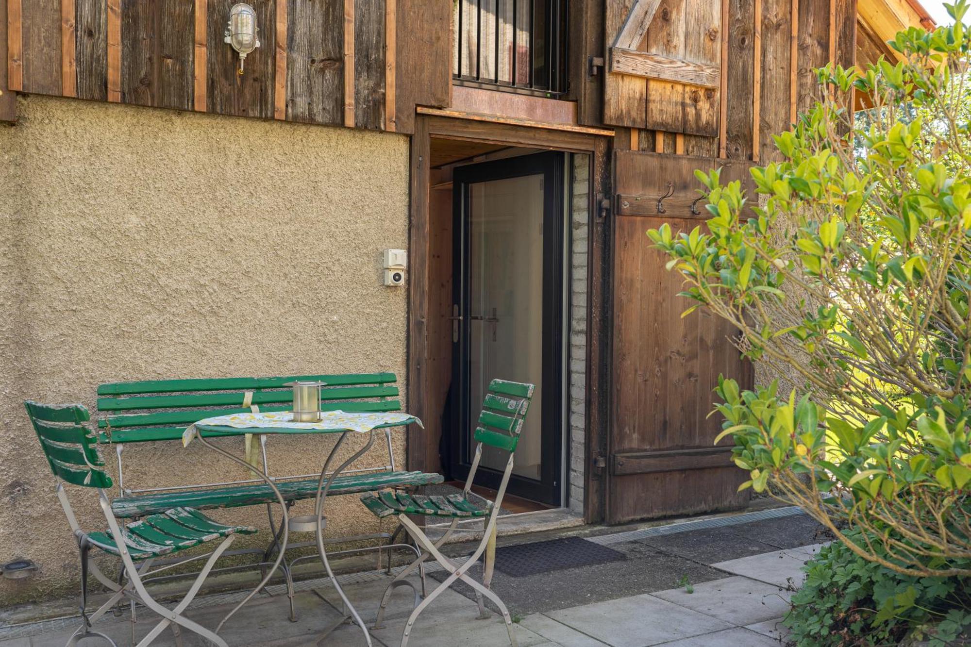 Tiny House Chez Claudine - Relaxen, Workspace, Naehe Thermen, Netflix, Free Parking & Wifi Brugg  Ngoại thất bức ảnh