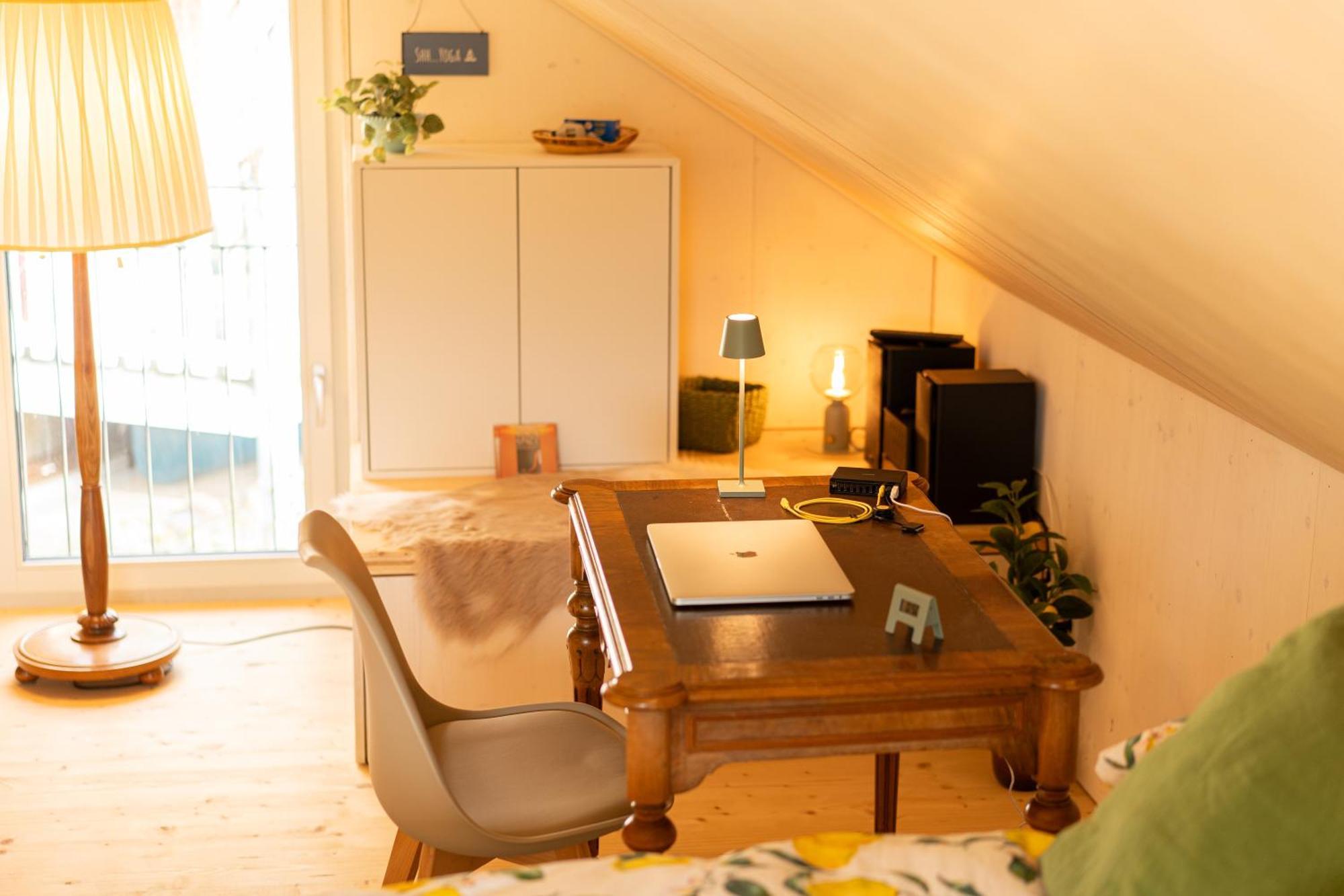 Tiny House Chez Claudine - Relaxen, Workspace, Naehe Thermen, Netflix, Free Parking & Wifi Brugg  Ngoại thất bức ảnh